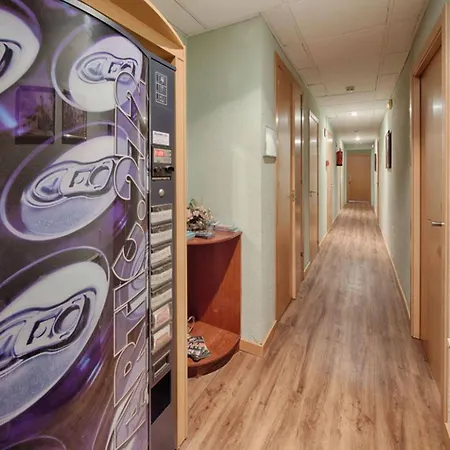Hotel Lyon *